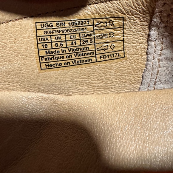 UGG Orange Suede Claire Loafer Driving Flats Moccasins size 10 - Picture 2 of 3